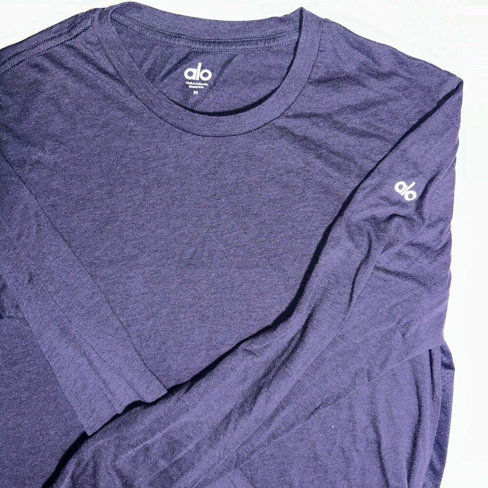 Alo Men’s Yoga Performance Long Sleeve Gym Shirt Medium blue rn#87370